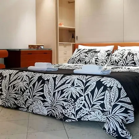 펜션 Mauro Apartment. Fresh And Peaceful. *